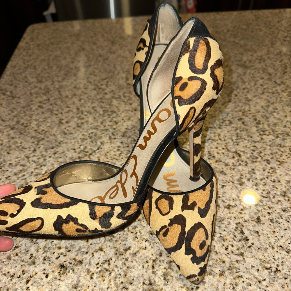 GUC Deliah Leopard Heels Size 8.5